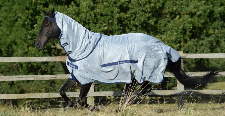 Buzz off et Couvre cou